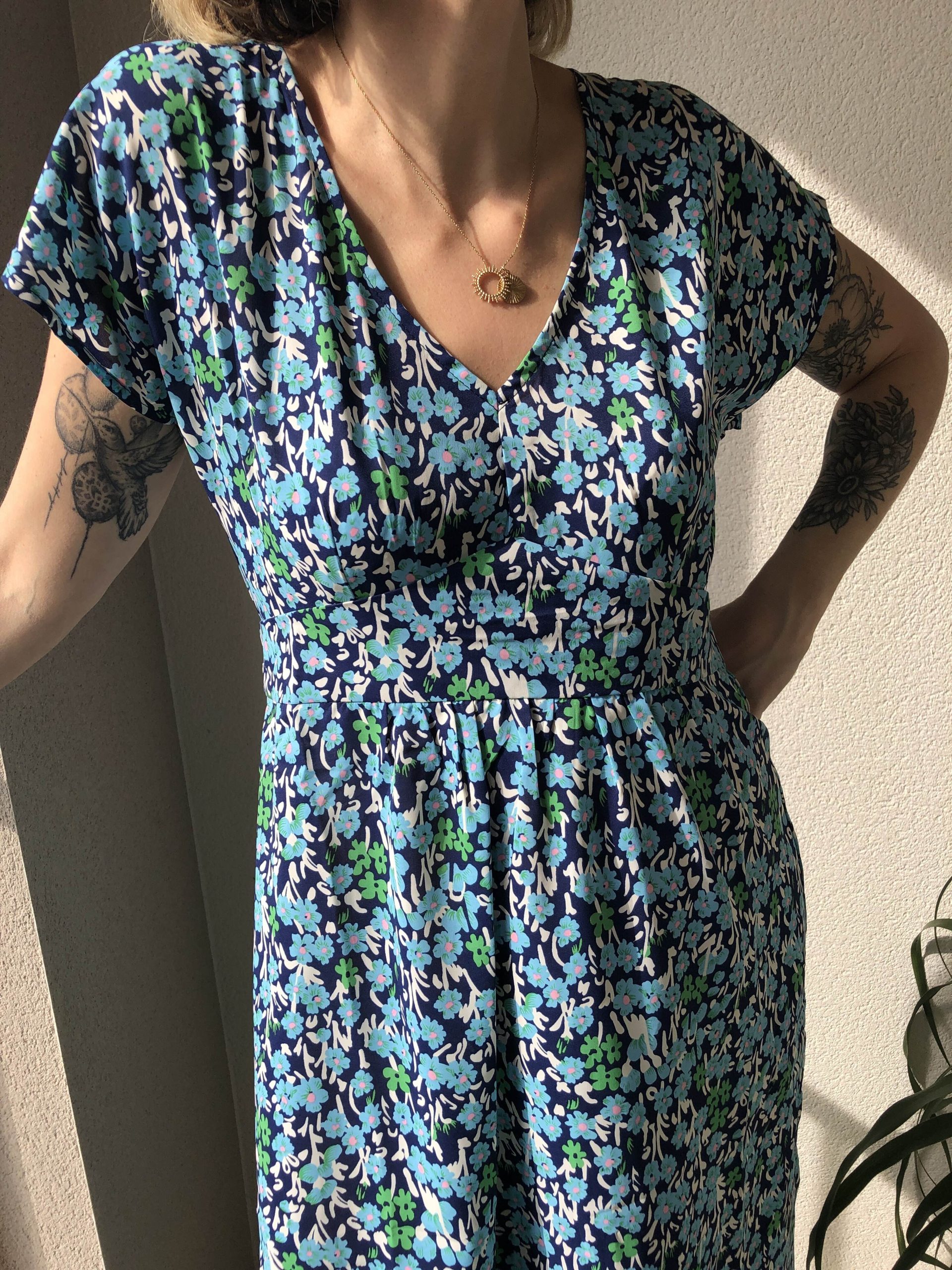 Robe Midi Bridget bleu marque ycoo. 3