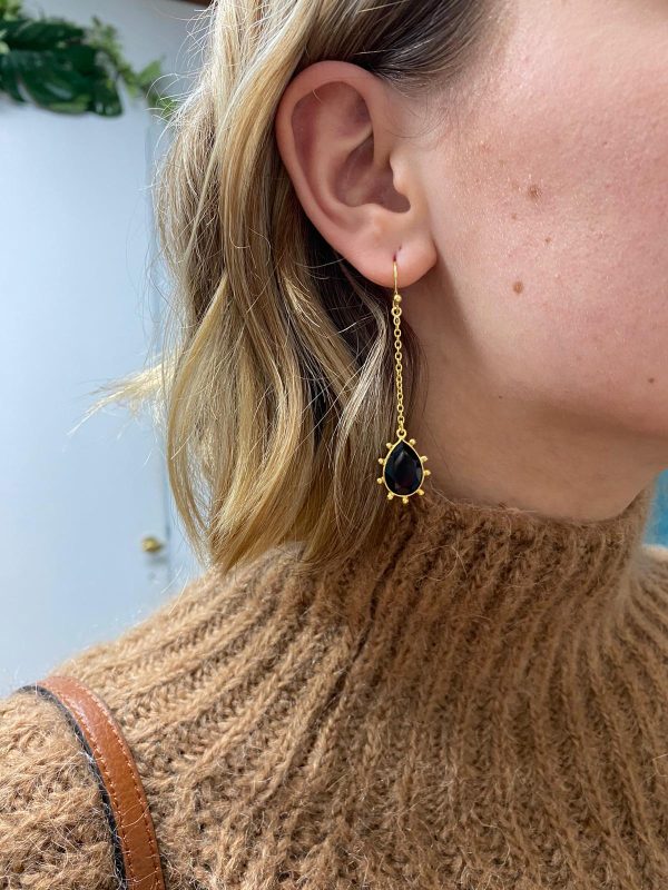 Boucles d'oreilles Rhéa pierre naturelle onyx laiton doré