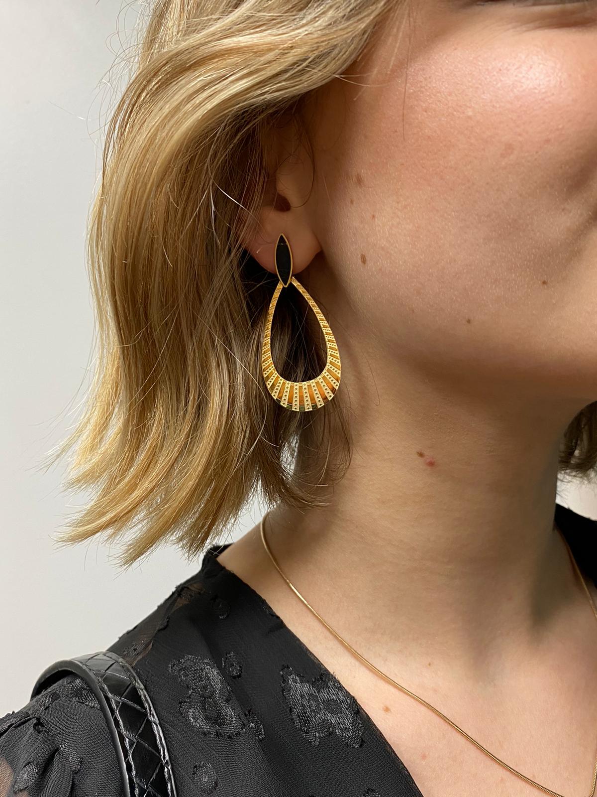 boucles d'oreilles héra noir marque OMACOO bijoux