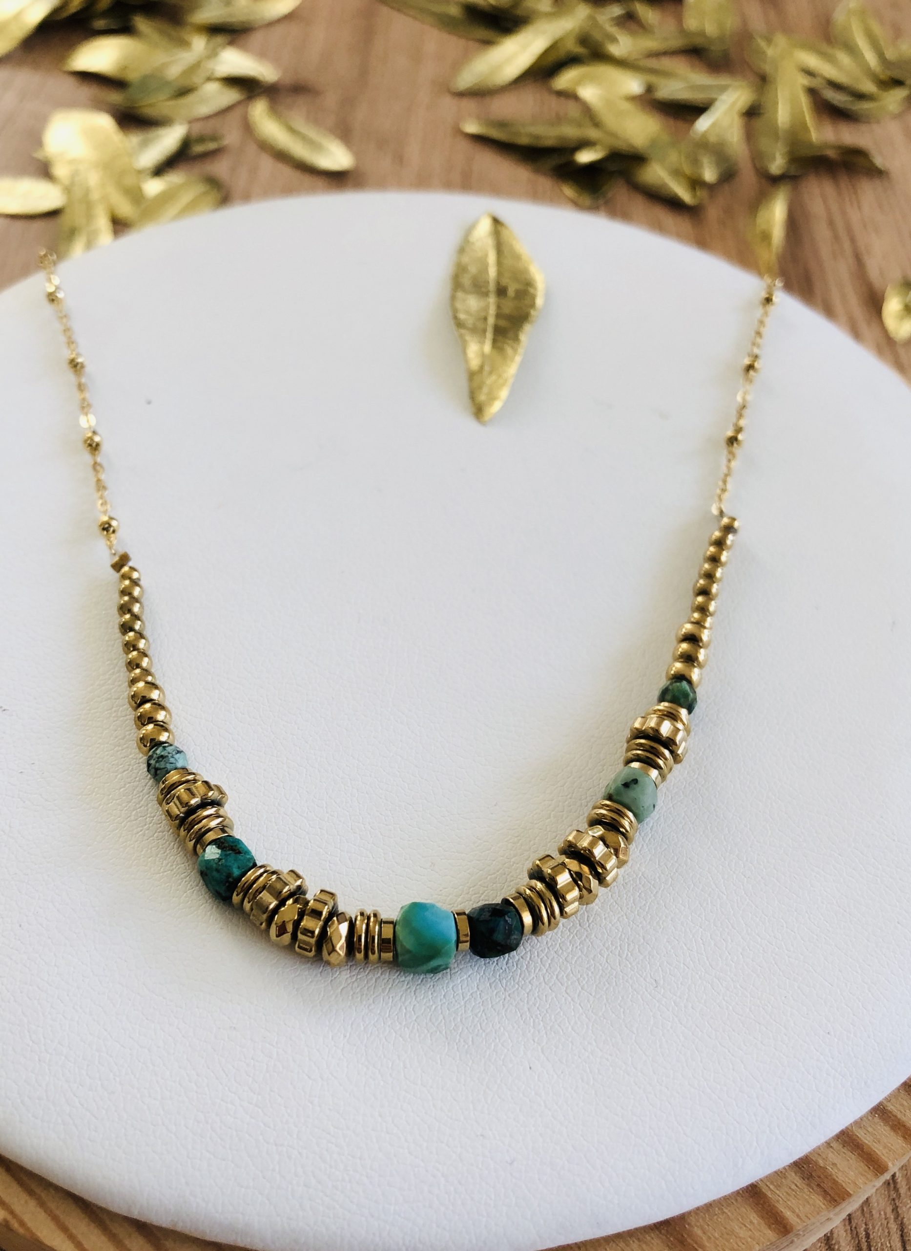 collier pierre naturelle turquoise africaine acier inoxydable marque omacoo