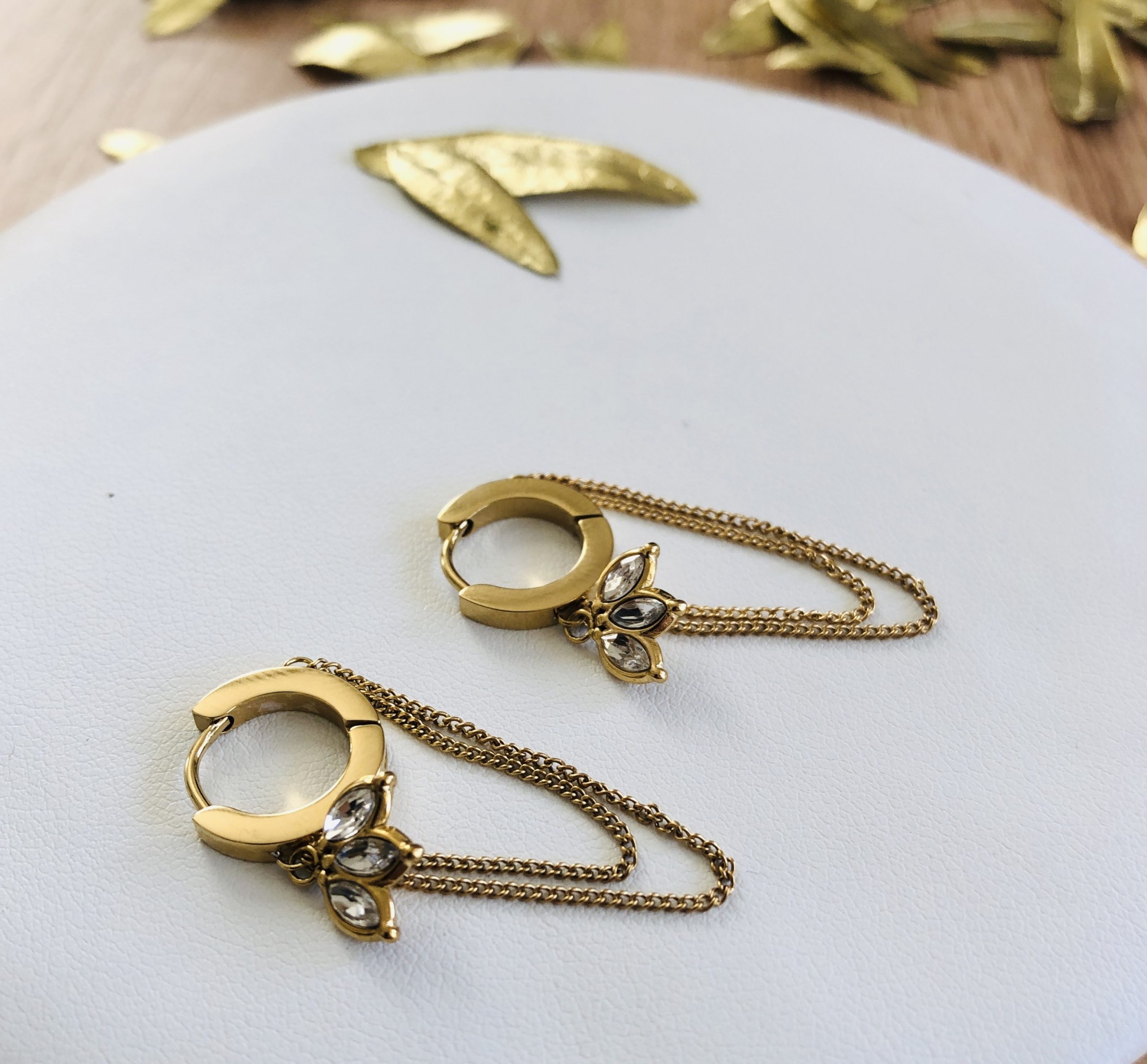 boucles d'oreilles mini créoles doré fleurs acier inoxydable marque bohm