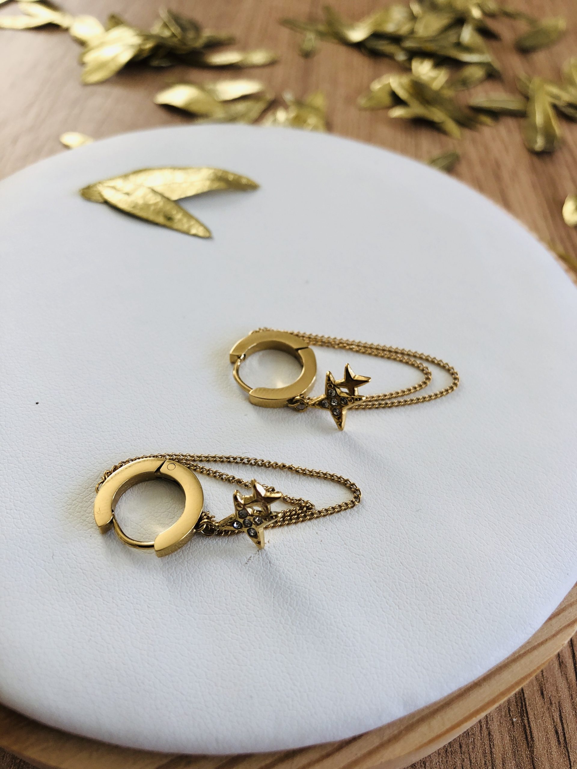 boucles d'oreilles mini créoles étoiles doré acier inoxydable marque bohm