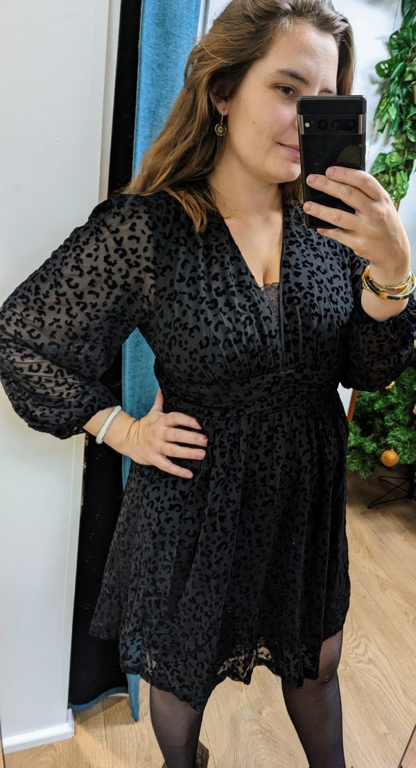 robe courte dania imprimé léopard noir robe de fêtes marque YCOO