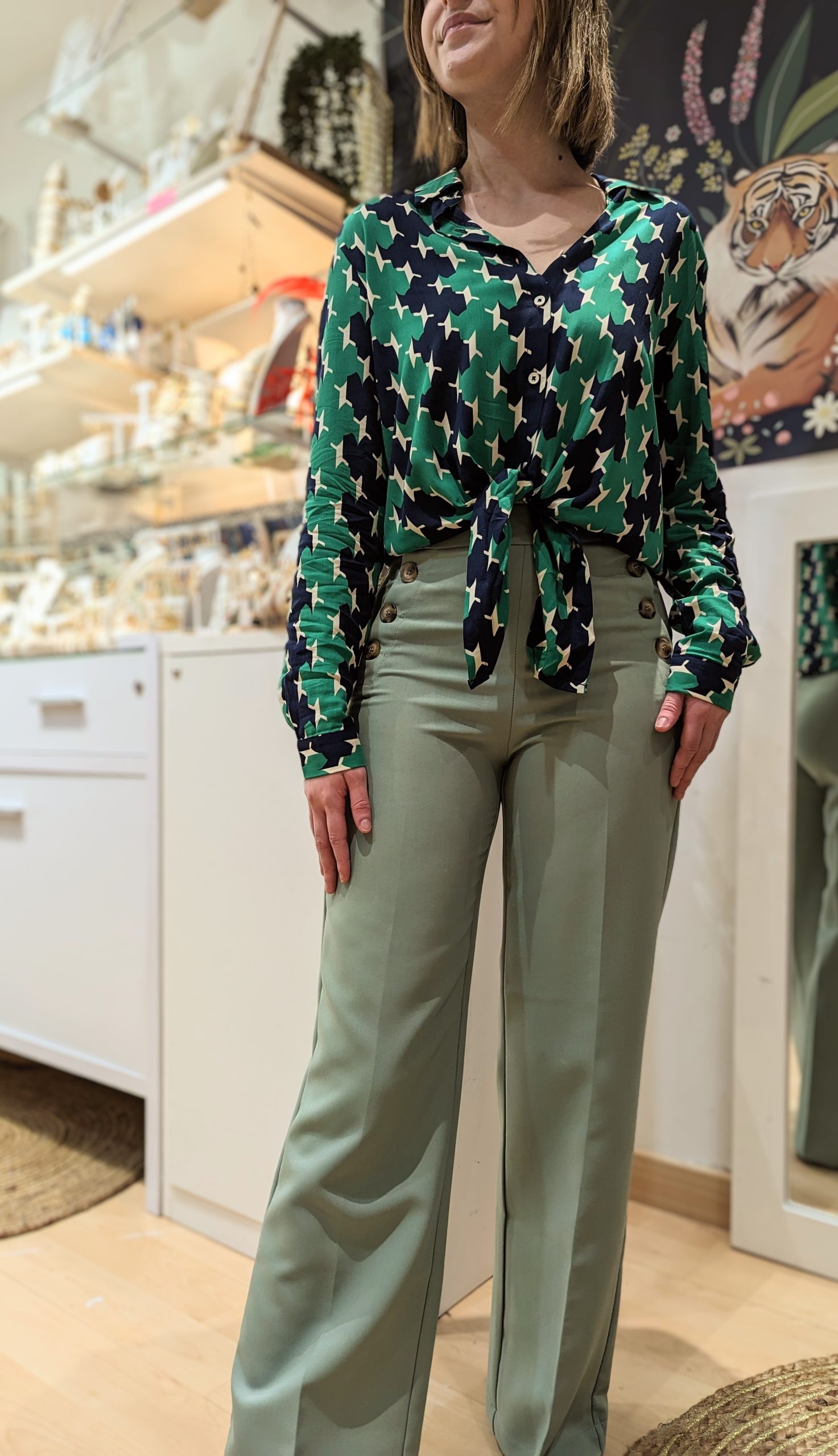 Pantalon Amanda couleur amande marque YCOO