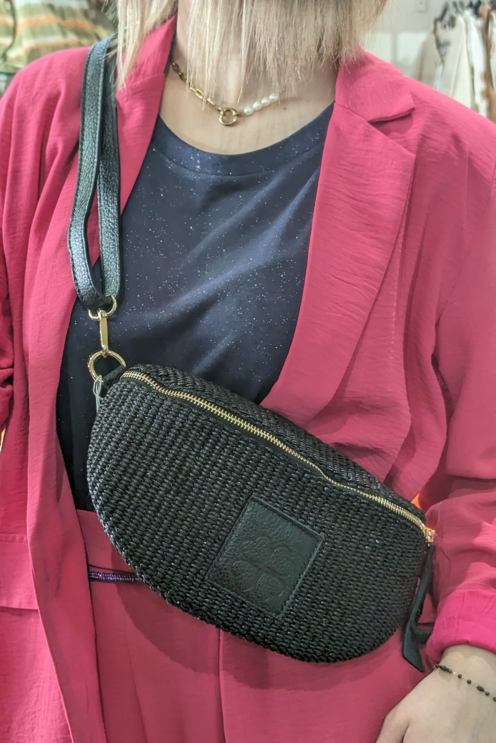 Sac Banane clem rafia noir cuir.