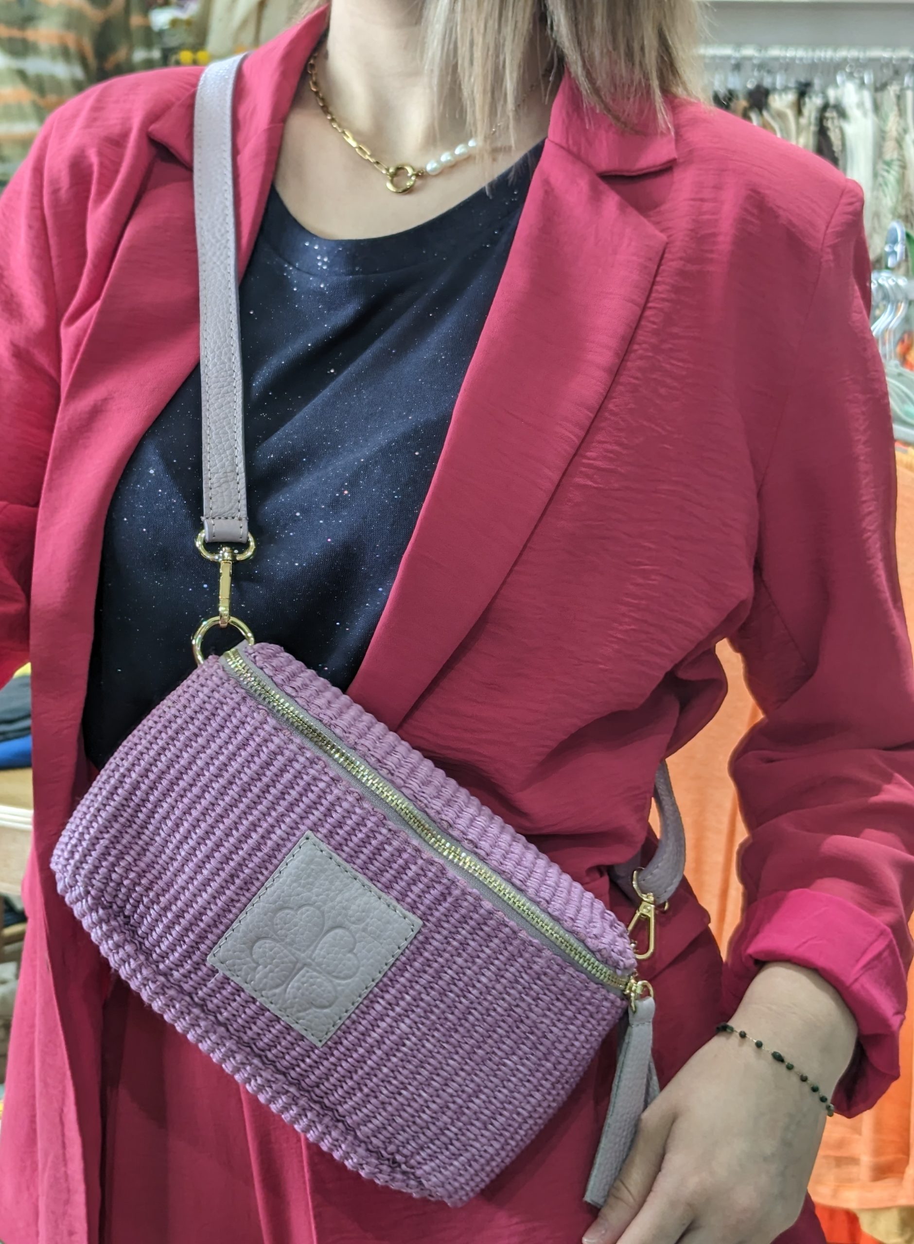 Sac Banane loukas rafia lilas cuir