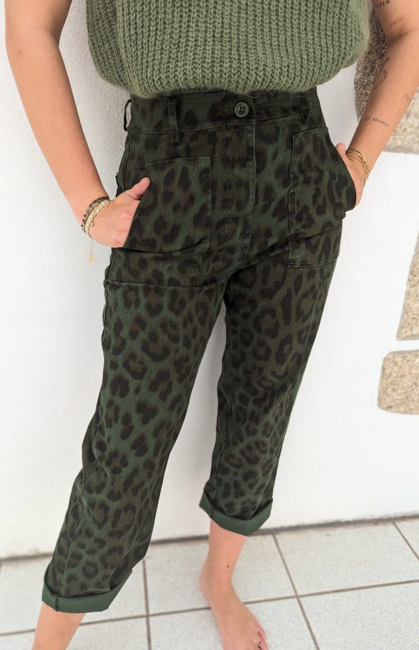 pantalon leo imprime leopard kaki marque emma blue